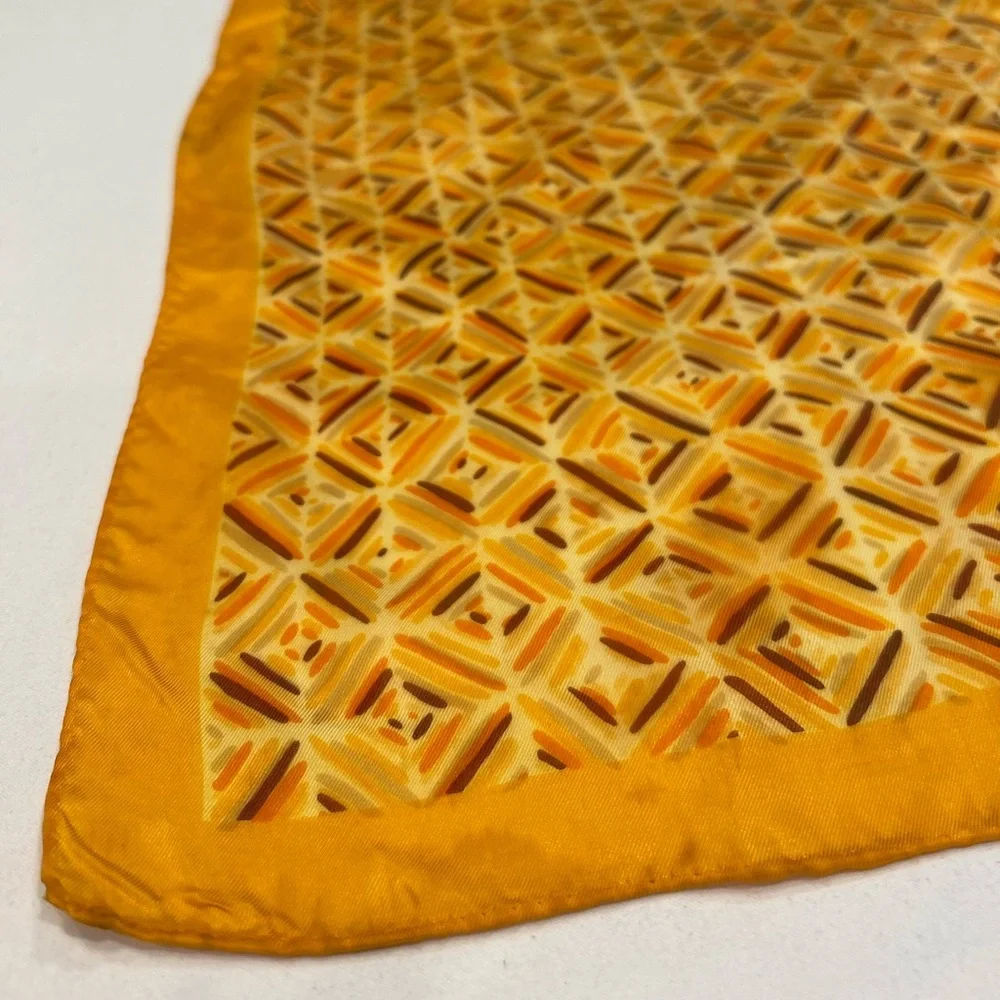 70s Golden Checkered Scarf